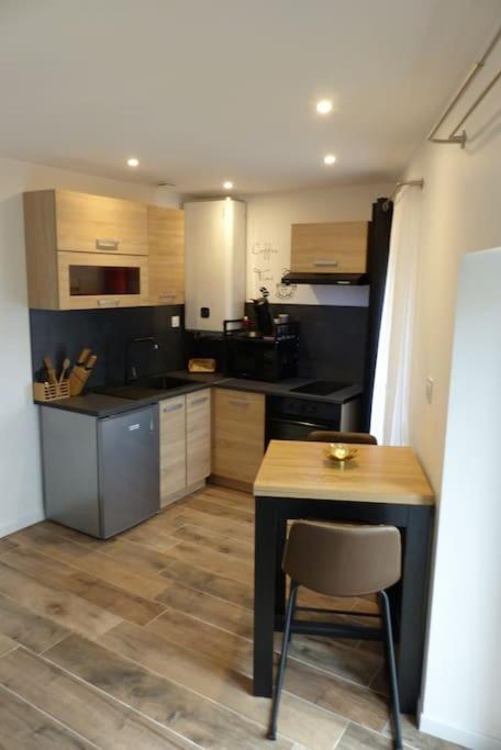 La Pierre N°6 Grand Studio Avec Clim Tartas Kültér fotó